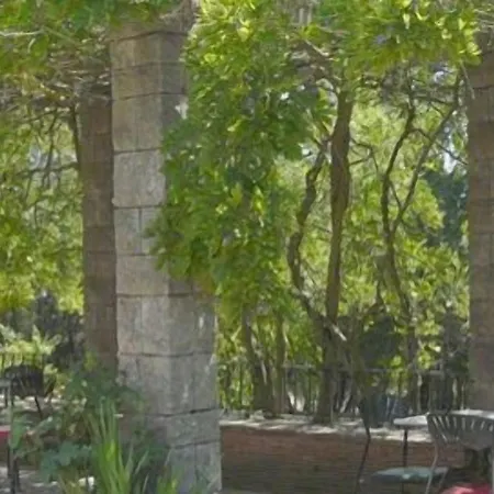Rural Mas Blanc 3* San Martín de Centellas