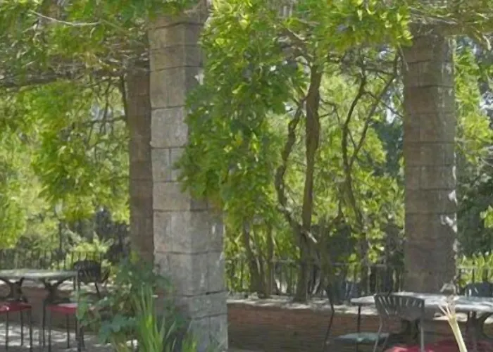 Rural Mas Blanc 3* San Martín de Centellas